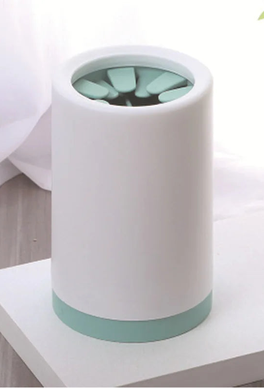 Mud-Free Paw Cleaner Cup