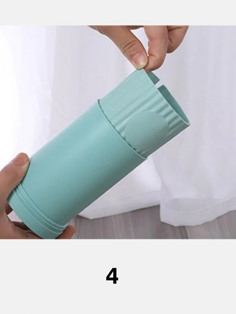 Mud-Free Paw Cleaner Cup